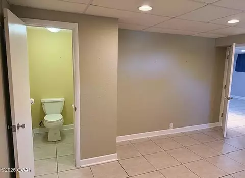 Bath - 2402 E 11th Street Joplin Mo 64801 St, Joplin, MO 64801 photo 6 of 6