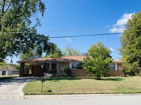 3312 Garrison Avenue Joplin Mo 64804 Ave, Joplin, MO 64804