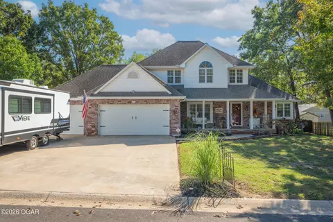 Exterior - 104 Iron Tree Drive Carl Junction Mo 64834 Dr, Carl Junction, MO 64834 photo 2 of 13