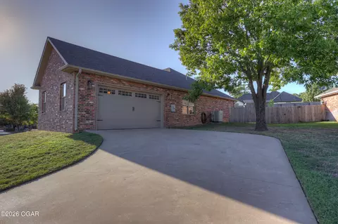 Other - 4066 Jakes Circle Joplin Mo 64804 Cir, Joplin, MO 64804 photo 1 of 10