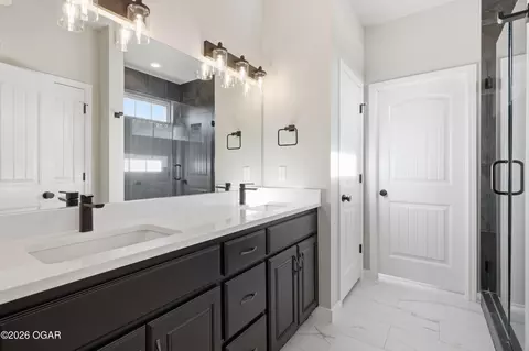 Bath - 4066 Jakes Circle Joplin Mo 64804 Cir, Joplin, MO 64804 photo 1 of 4