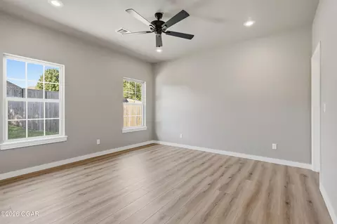 Living - 4066 Jakes Circle Joplin Mo 64804 Cir, Joplin, MO 64804 photo 3 of 4