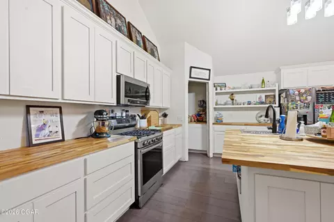 Kitchen - 19214 Nectar Road Jasper Mo 64755 Rd, Jasper, MO 64755 photo 4 of 4