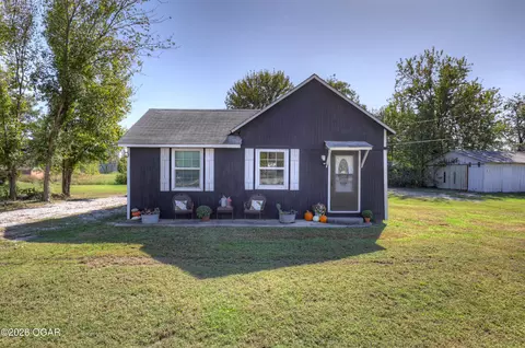 907 W 12th Street Baxter Springs Ks 66713 St, Baxter Springs, KS 66713