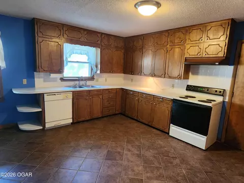 Kitchen - 804 Walnut Street Lamar Mo 64759 St, Lamar, MO 64759 photo 2 of 2
