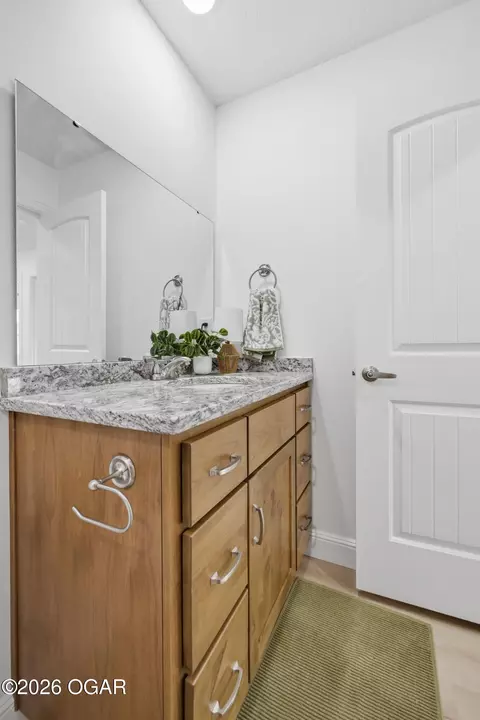Bath - 1959 E 18th Street Joplin Mo 64804 St, Joplin, MO 64804 photo 3 of 5