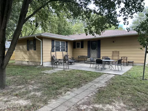 Exterior - 504 Jackson Avenue Jasper Mo 64755 Ave, Jasper, MO 64755 photo 1 of 6