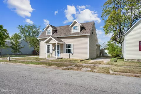 809 W Austin Street Webb City Mo 64870 St, Webb City, MO 64870