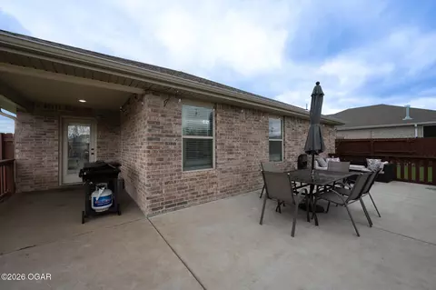 Exterior - 2015 Bogey Lane Neosho Mo 64850 Ln, Neosho, MO 64850 photo 2 of 2