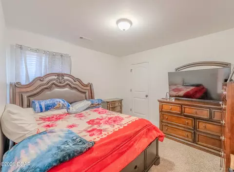 Bedroom - 2015 Bogey Lane Neosho Mo 64850 Ln, Neosho, MO 64850 photo 3 of 3