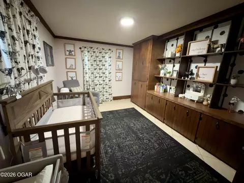 Bedroom - 17115 Pembrook Road Carthage Mo 64836 Rd, Carthage, MO 64836 photo 6 of 10