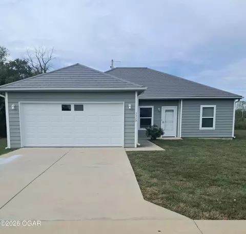 3329 Shephard Avenue Baxter Springs Ks 66713 Ave, Baxter Springs, KS 66713