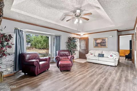 Living - 13925 Ballard Loop Carthage Mo 64836 Loop, Carthage, MO 64836 photo 3 of 3