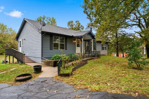 Exterior - 13925 Ballard Loop Carthage Mo 64836 Loop, Carthage, MO 64836 photo 2 of 11