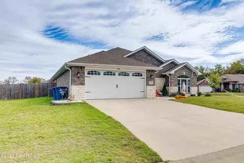 320 Sidney Lane Webb City Mo 64870 Ln, Webb City, MO 64870