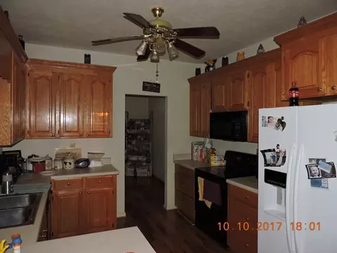581 Davis Bridge Rd, Williston, SC 29853 photo 12