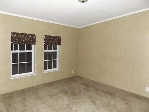 504 White Pond Rd, Williston, SC 29853 photo 10