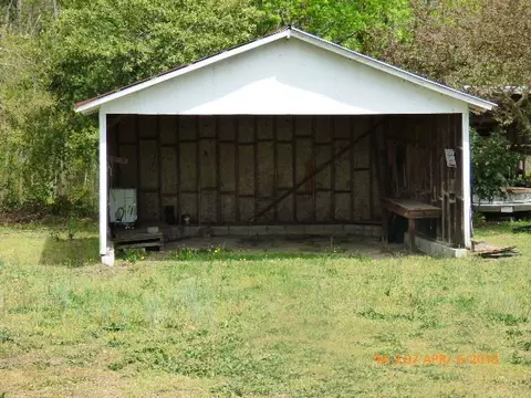 402 Academy St, Monetta, SC 29105 photo 3