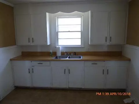 402 Academy St, Monetta, SC 29105 photo 6
