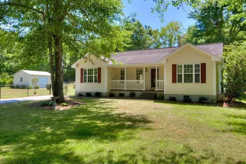 82 Baxter St, Williston, SC 29853 photo 1
