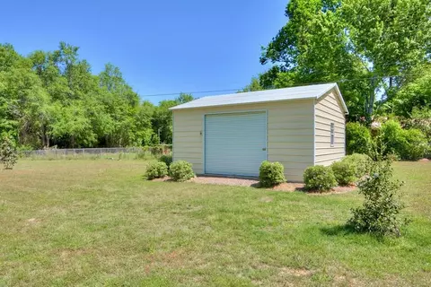 82 Baxter St, Williston, SC 29853 photo 25