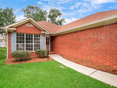 2910 Pointe West Dr, Augusta, GA 30909 photo 1