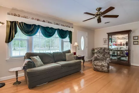 2 Forest Dr, Williston, SC 29853 photo 5
