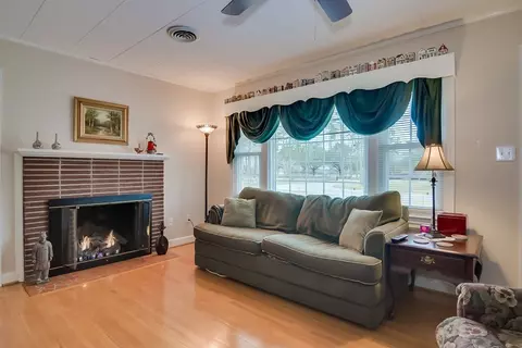 2 Forest Dr, Williston, SC 29853 photo 4