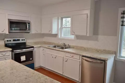 113 Williams St, Ridge Spring, SC 29129 photo 3