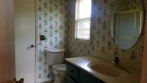 112 Bomar St, Ridge Spring, SC 29129 photo 6