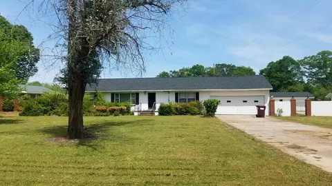 112 Bomar St, Ridge Spring, SC 29129 photo 1