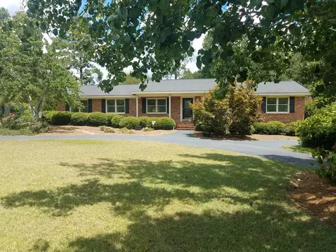 191 Wannamaker Dr, Barnwell, SC 29812 photo 2