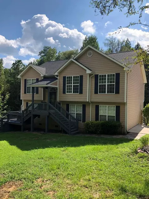 712 Lanham Rd, Edgefield, SC 29824 photo 1
