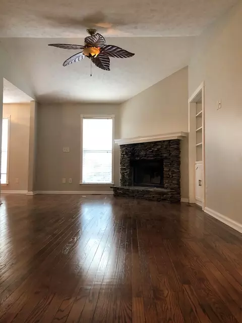 712 Lanham Rd, Edgefield, SC 29824 photo 4
