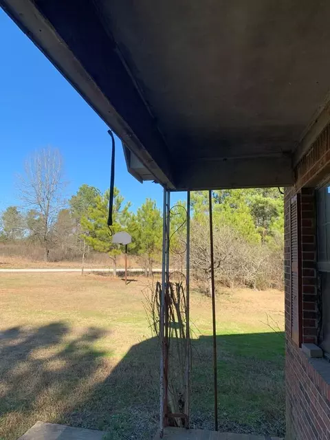 211 Blue Springs Rd, Saluda, SC 29138 photo 5