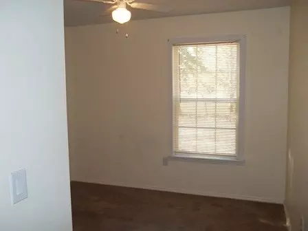 69 Kent St, Windsor, SC 29856 photo 3