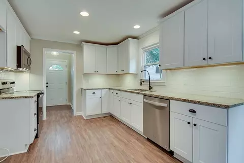 201 Leah Ln, Martinez, GA 30907 photo 4