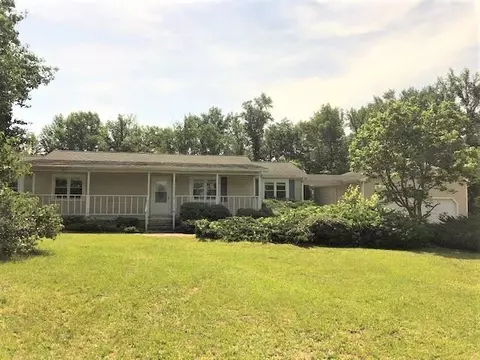 108 Circle Dr, Denmark, SC 29042 photo 1