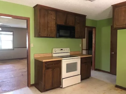 108 Circle Dr, Denmark, SC 29042 photo 6