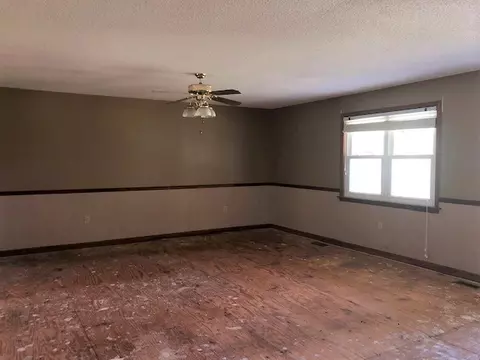 108 Circle Dr, Denmark, SC 29042 photo 3