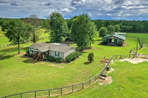 1178 Weeks Rd, Williston, SC 29853 photo 3