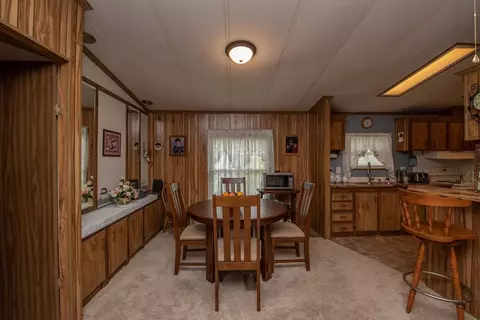 2369 Lake Dr, Williston, SC 29853 photo 6