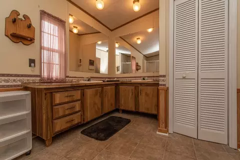 2369 Lake Dr, Williston, SC 29853 photo 14