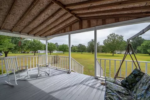 2379 Lake Dr, Williston, SC 29853 photo 3