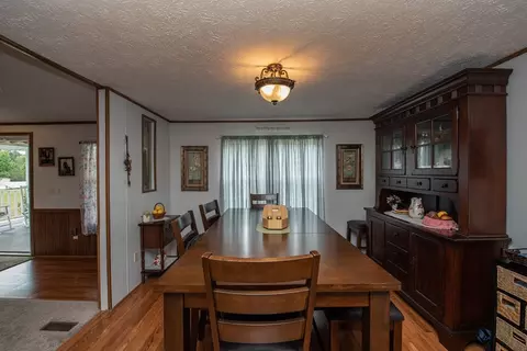 2379 Lake Dr, Williston, SC 29853 photo 7