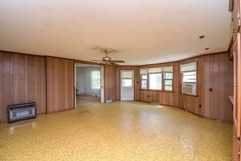 609 Springfield Rd, Springfield, SC 29146 photo 9
