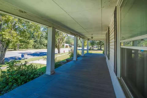 609 Springfield Rd, Springfield, SC 29146 photo 2
