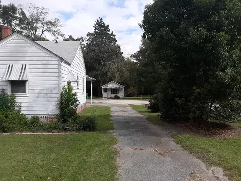 32 34 Hemlock Ave, Denmark, SC 29042 photo 8