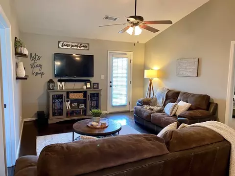 641 Ghee Ct, Aiken, SC 29801 photo 2