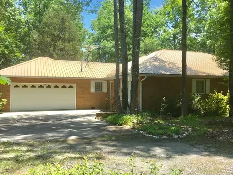 124 Murray Blvd, Saluda, SC 29138 photo 1